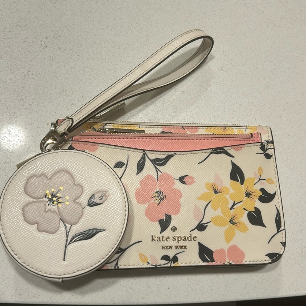 Kate Spade Wristlet